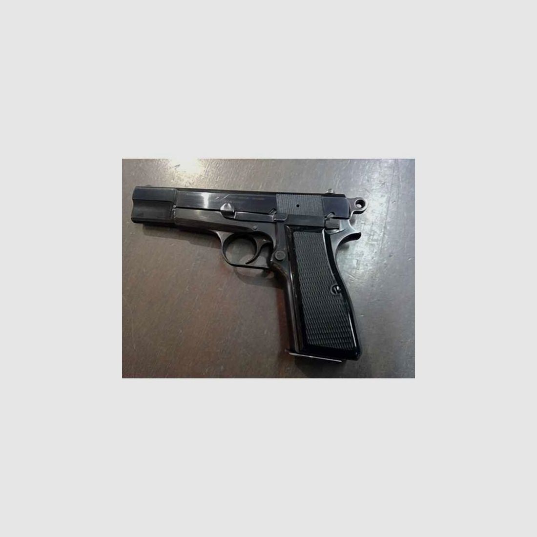 Pistole FN Browning Highpower Kal.9mm Luger