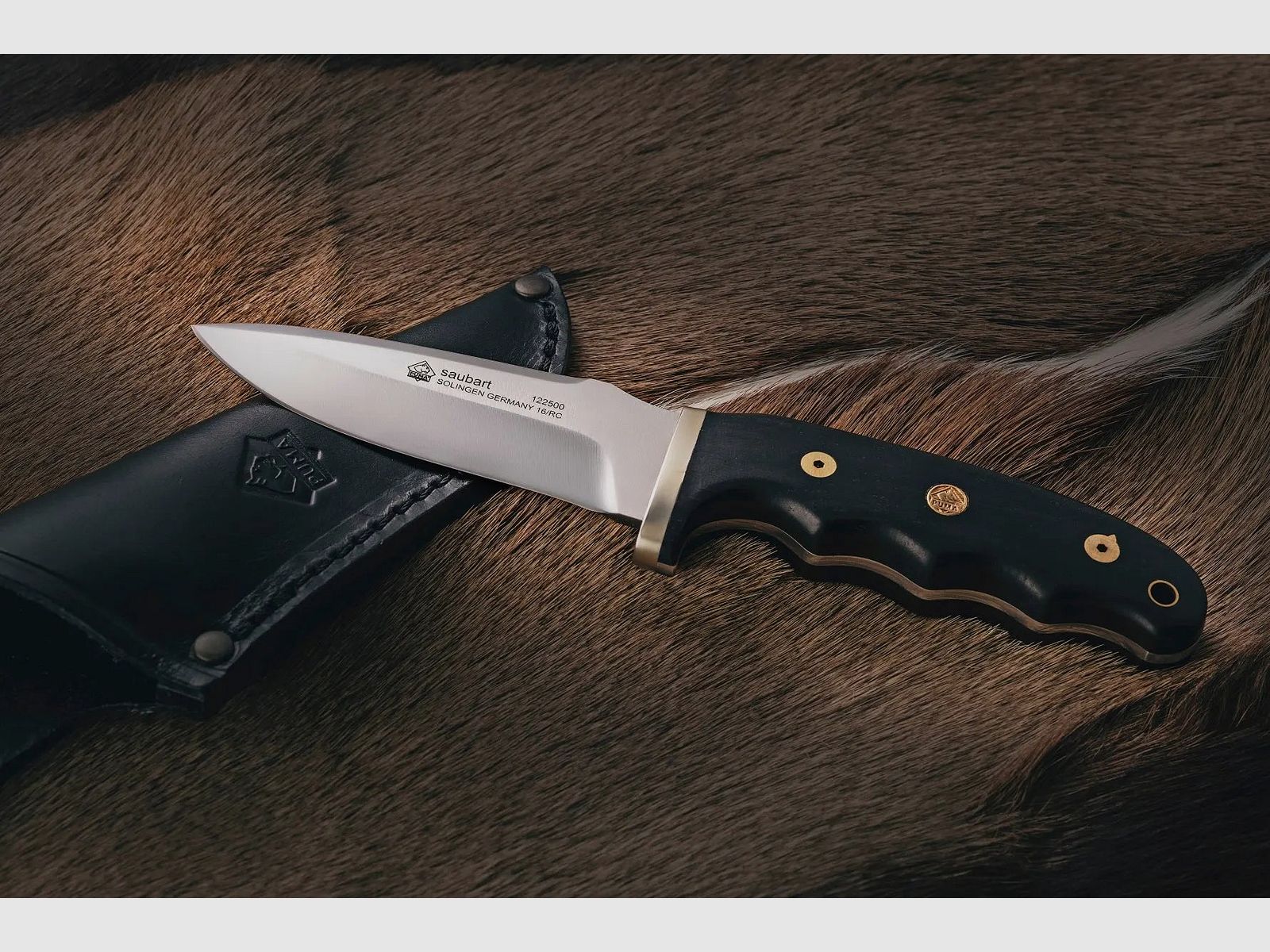 PUMA dzik, pakkaholz