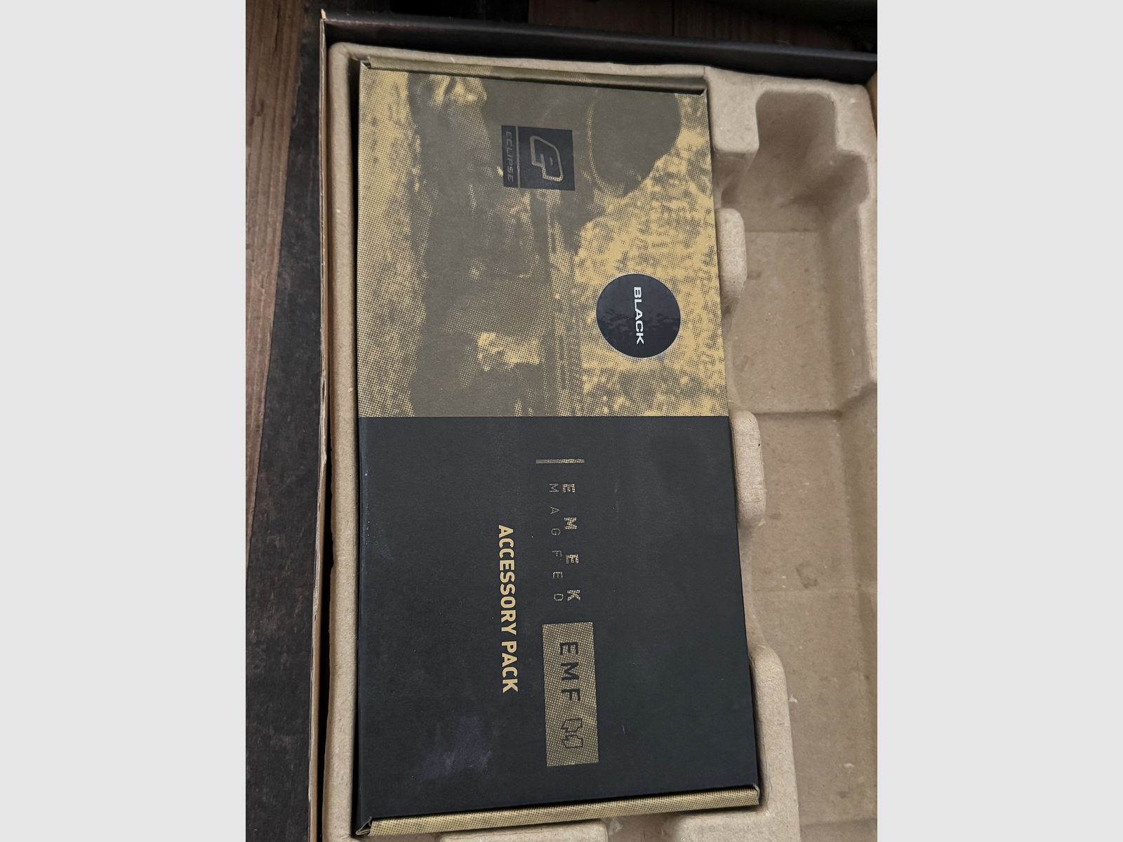 Planet Eclipse EMF100 set completo