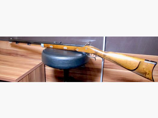 Vorderladergewehr der Marke Jukar aus Spanien