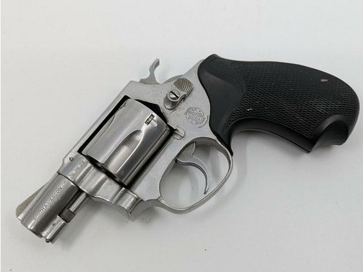 S&W 60