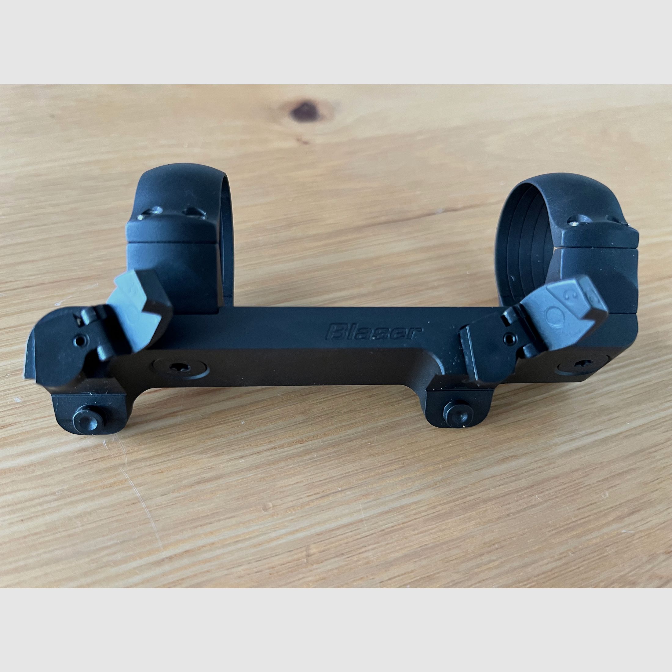 Montaggio del sedile Blaser per anelli alti 30 mm