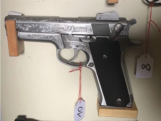 Smith & Wesson (Unikat) Pistole 9mm Lug. - ziseliertes Einzelanfertigung