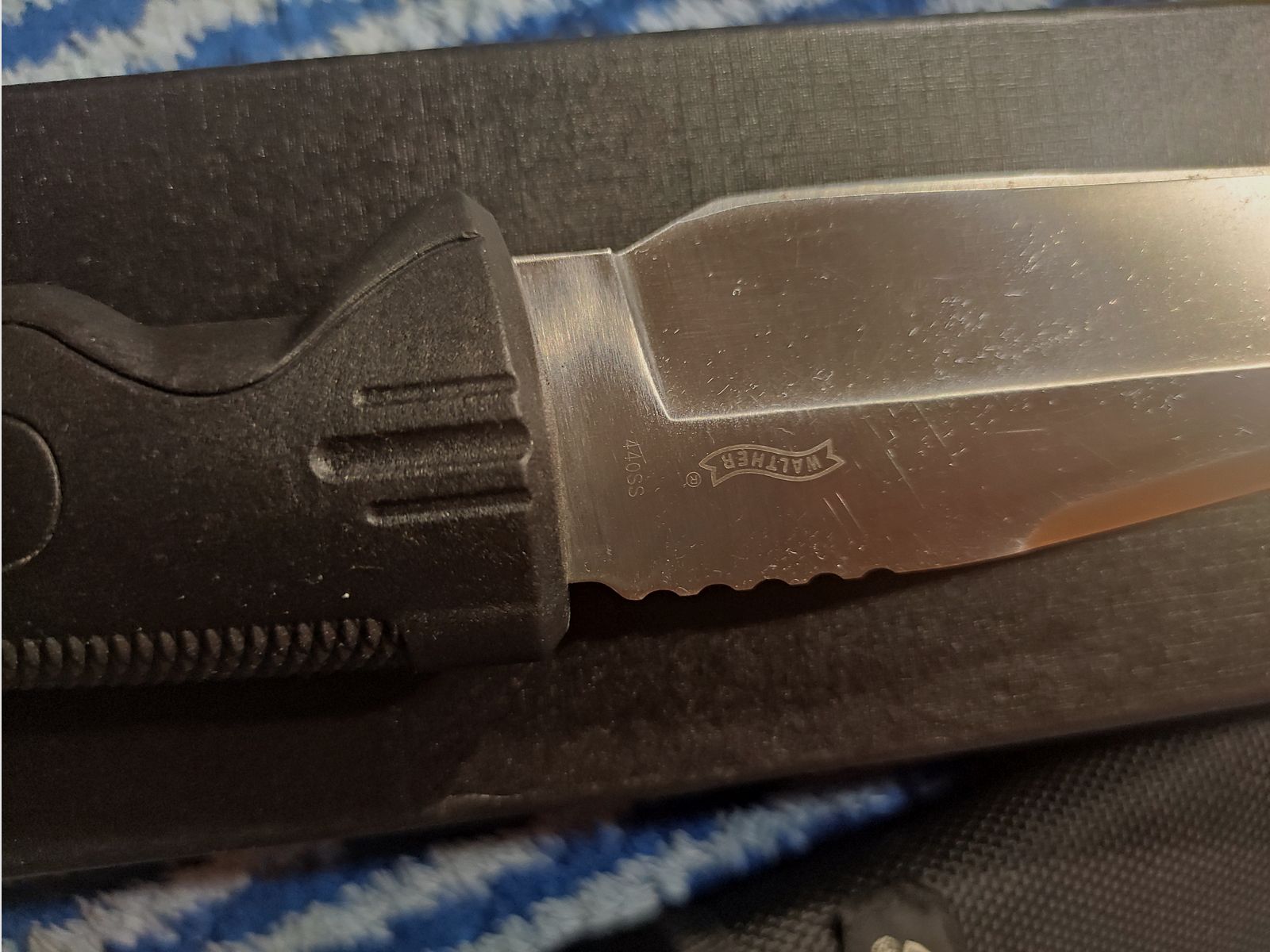 Walther tactical knife made of stainless steel about 20 years old, image 2 of 4