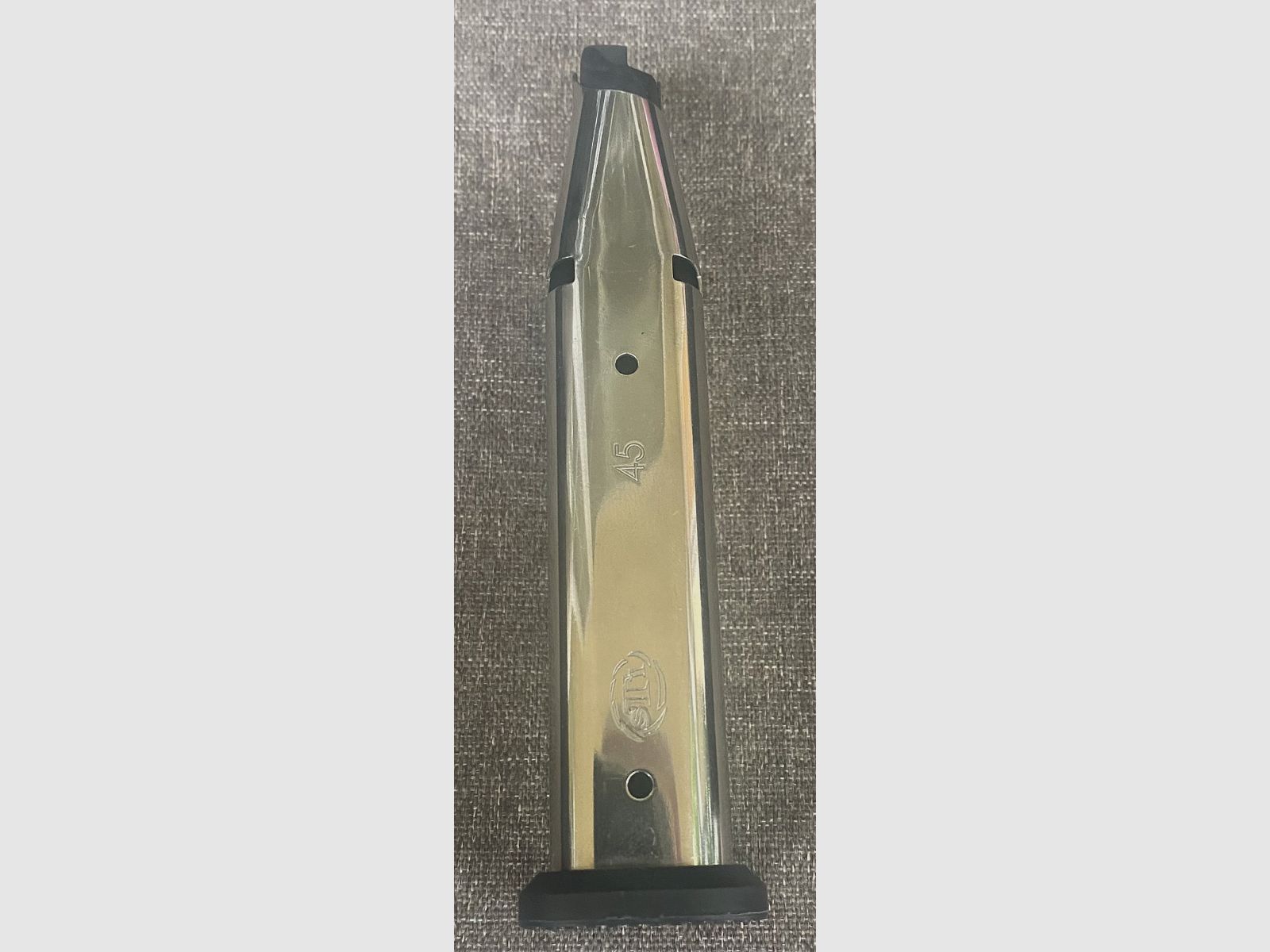 STI Magazin 2011 45ACP 126mm