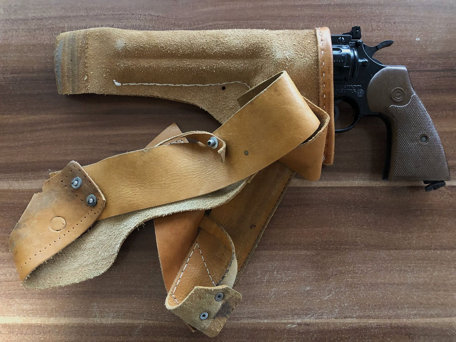 Training revolver (caliber 357) for the discipline 2.55.