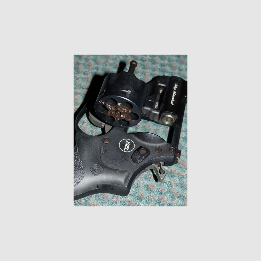 Korth Sky Marshal cal. 9mmR NEU im Koffer