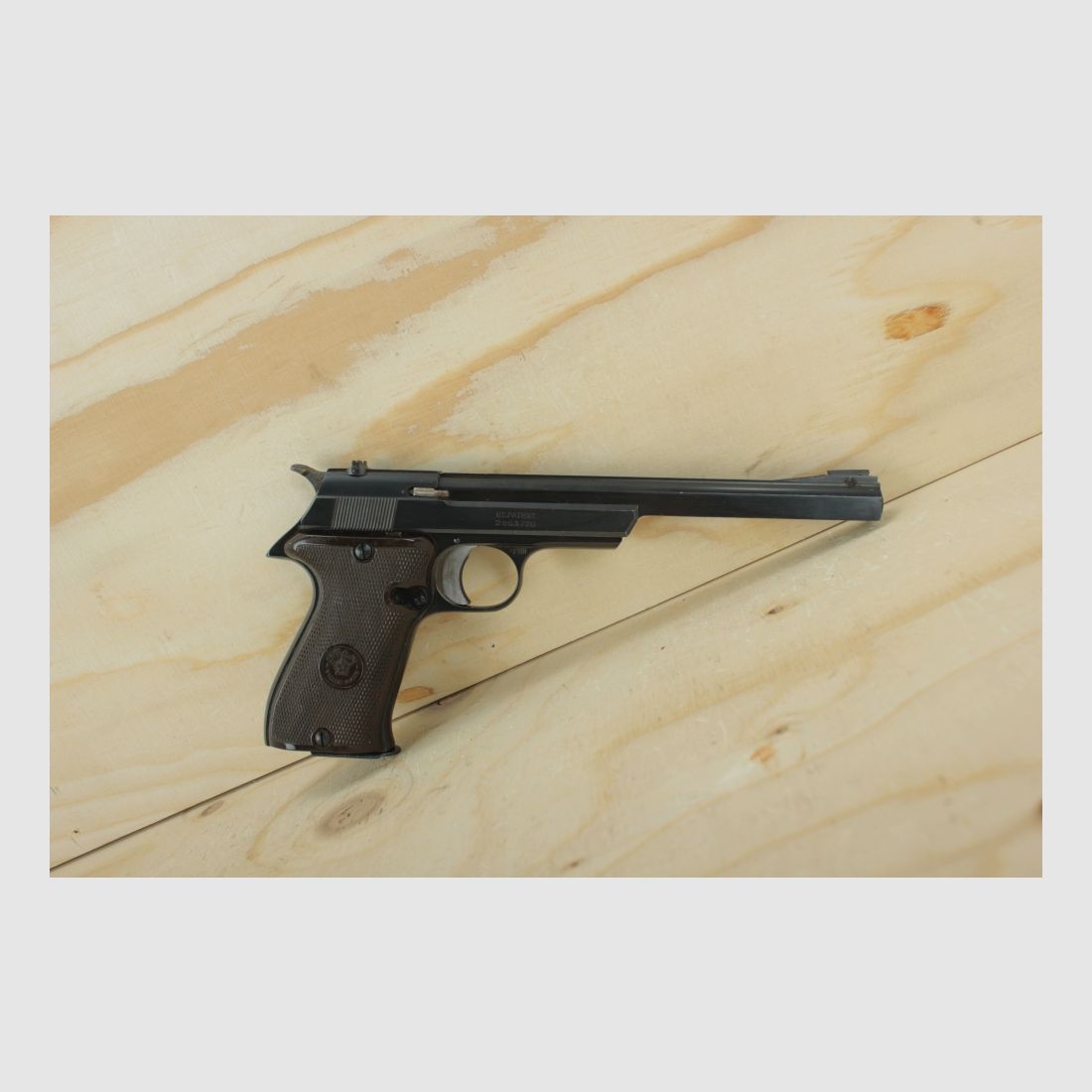 Pistolet samopowtarzalny STAR FR kal .22 LR, zdjęcie 2 z 3