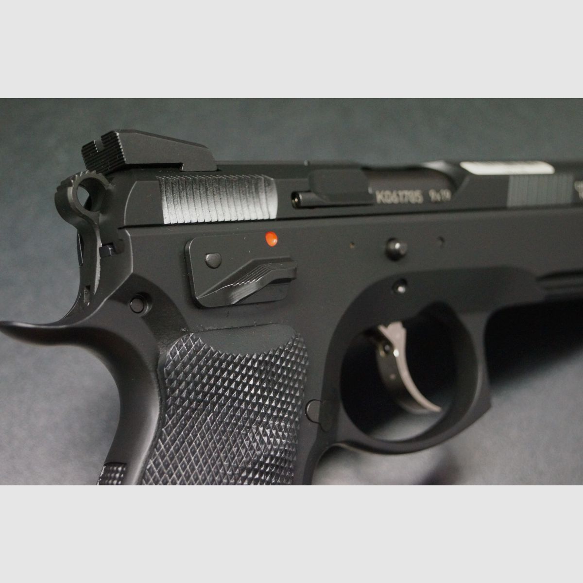 CZ SP-01 Shadow, Bild 3 von 5