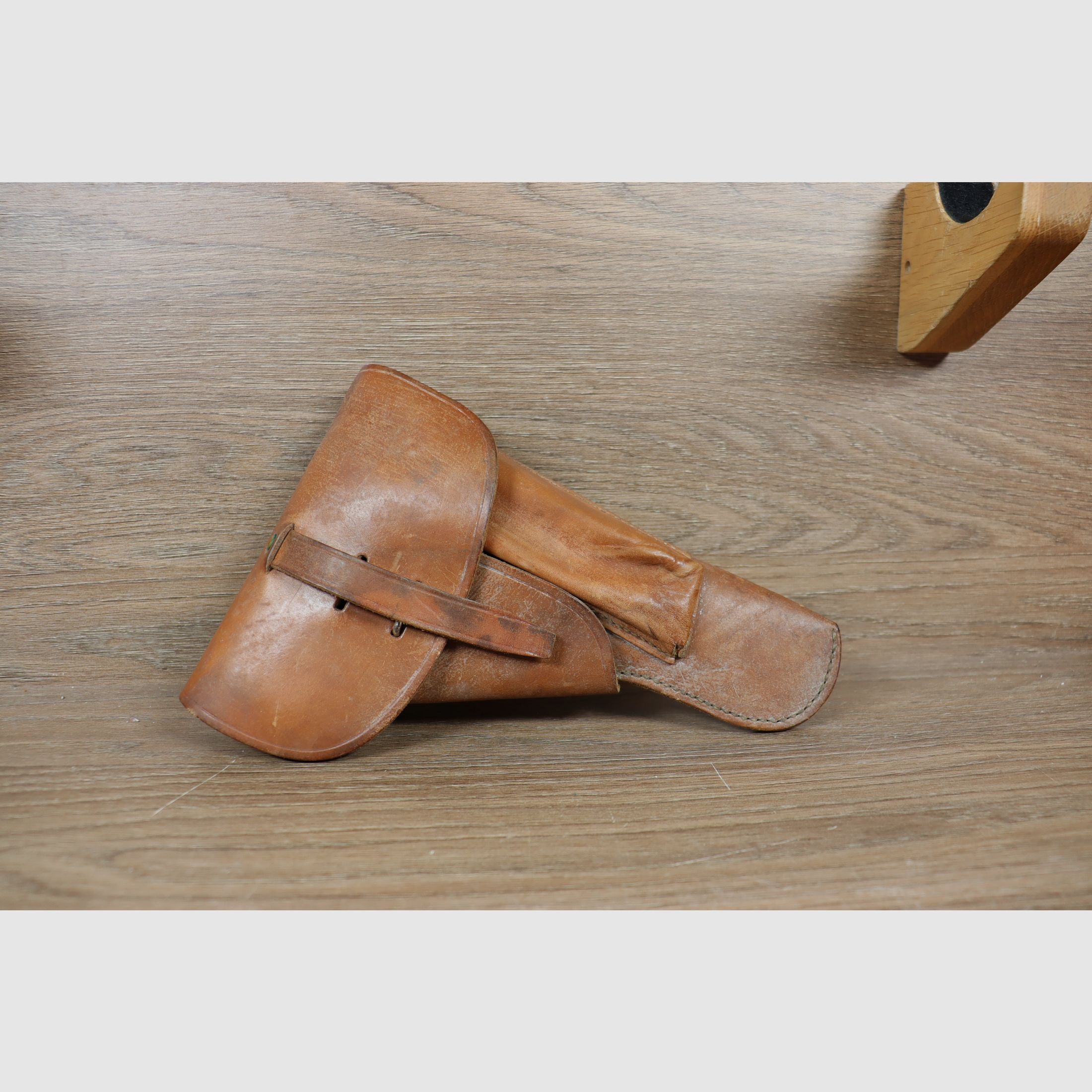 P38 VW45 mit Holster, Bild 5 von 6