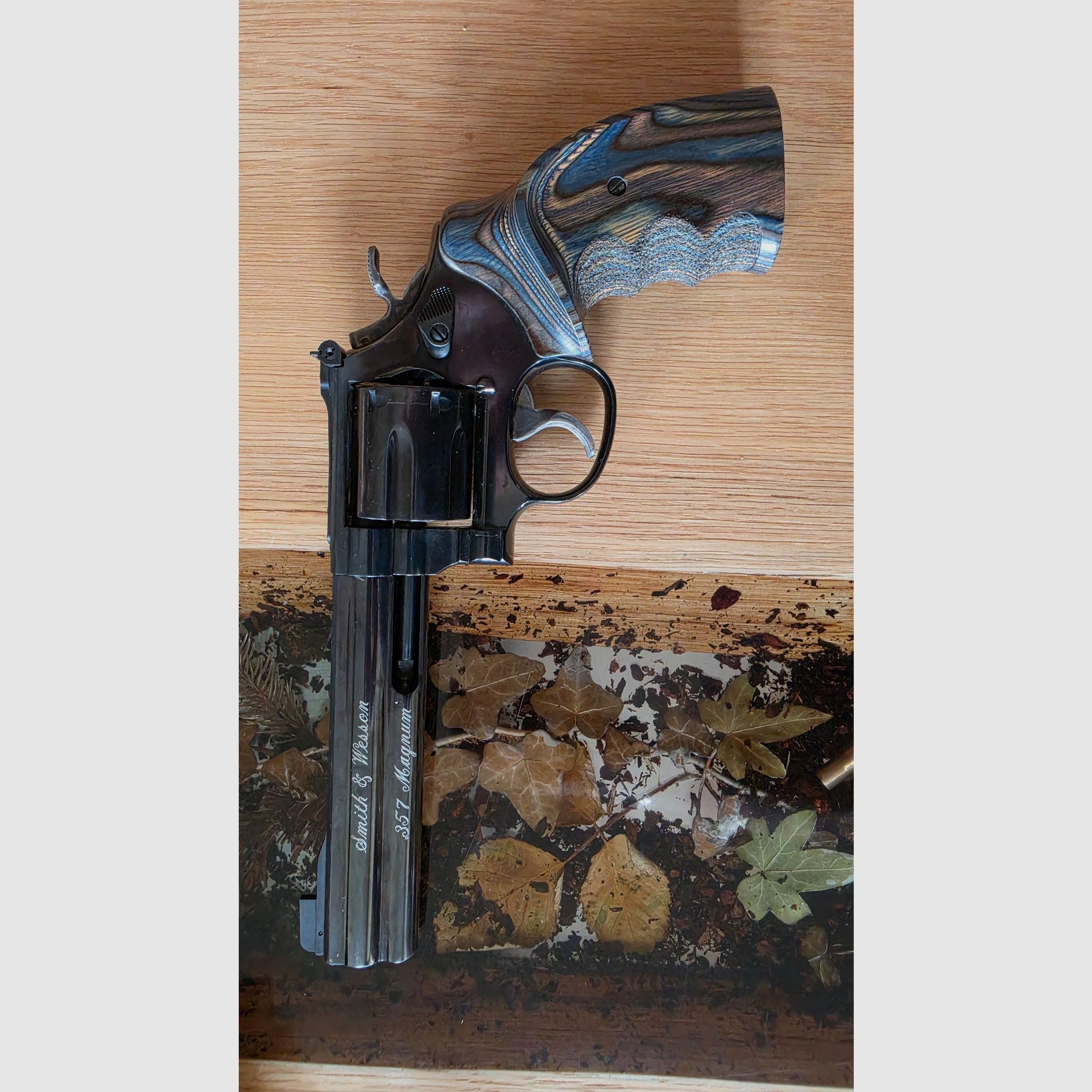 Smith&Wesson 586 Target Champion Royal Blue en .357 +munición +funda, imagen 5 de 10