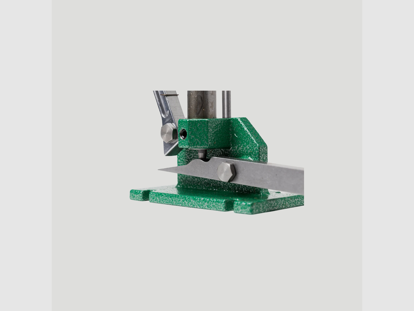 RCBS 9460 Auto Priming Tool – automatic primer seating tool for the workbench