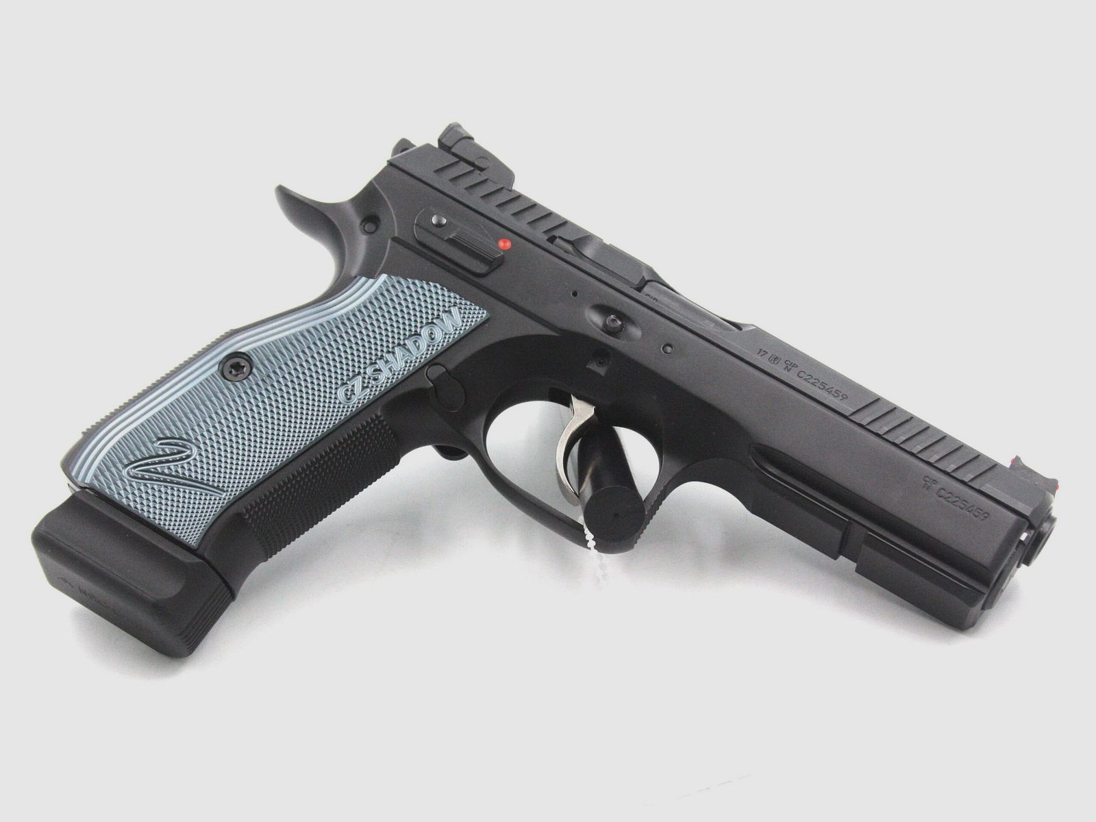 CZ Shadow 2 pistol, 9×19, 19 rounds, 3 magazines, image 3 of 3