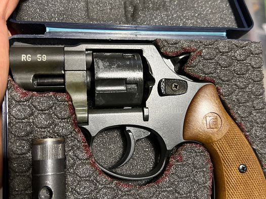 Revolver RG59