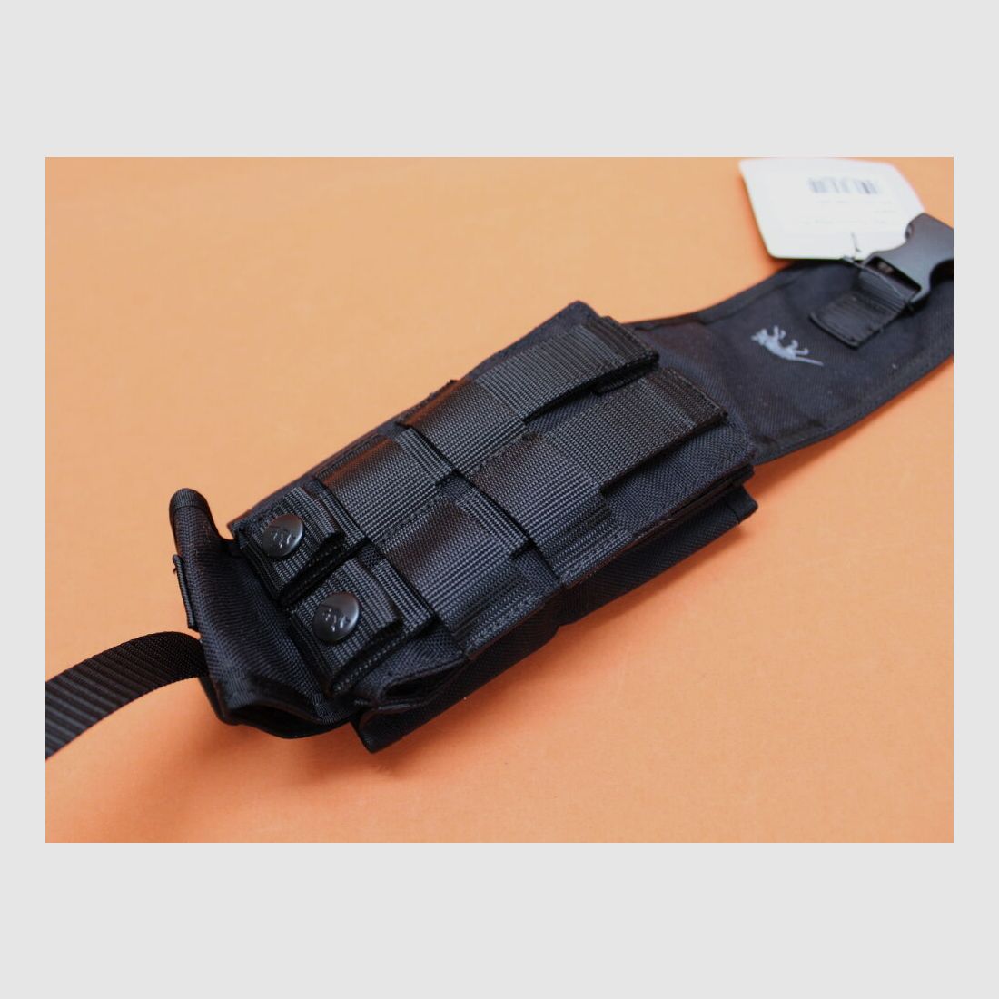 Pouch Mag SGL 040 nero Tasmanian Tiger TT: Tasche per caricatore per 1 caricatore AR-15/ G36 o simile.