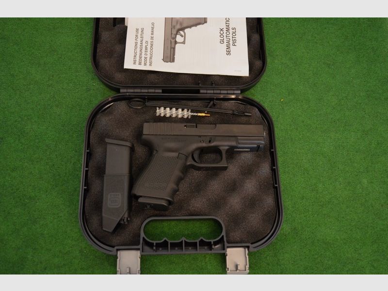 Glock 23 Generation 4 *