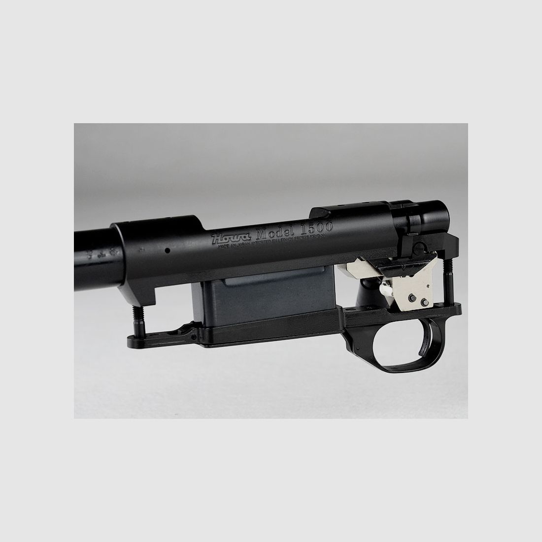 HOWA M-1500 Acción de cañón "Heavy Barrel" 6,5 Creedmoor / Acción corta / Cañón de 24"