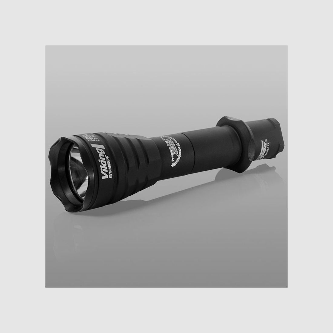 LED-Taschenlampe ARMYTEK Viking XP-L – weißes Licht