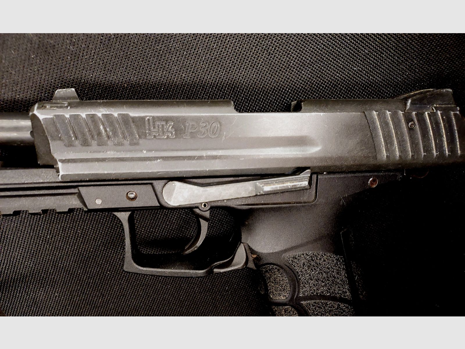 Heckler & Koch P30 pistolet alarmowy 9 mm P.A.K. oksydowany (PTB 912)