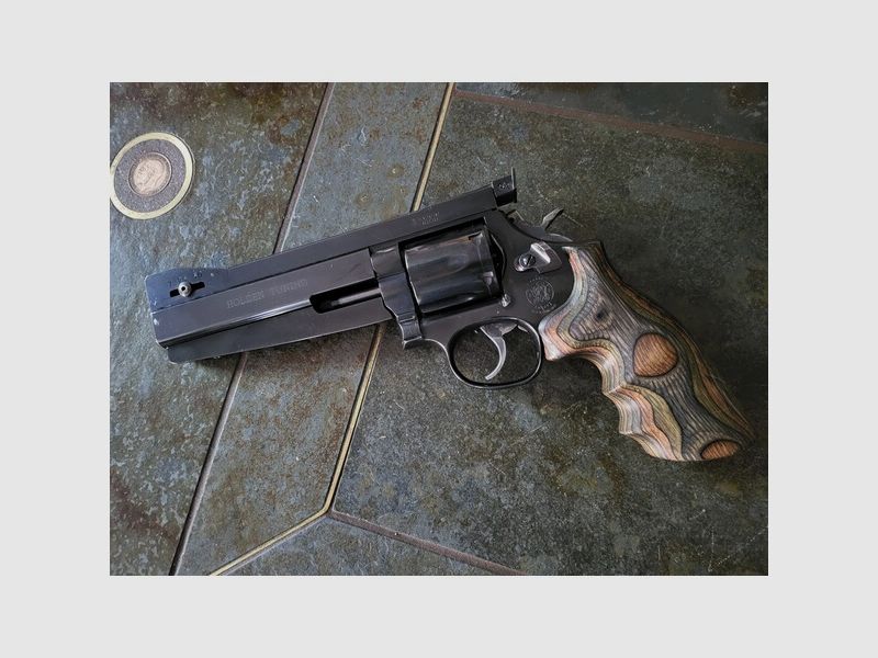 PPC 1500 Revolver Smith&Wesson S&W 686 mit Holden Volltuning, Aristocrat Visierschiene usw.