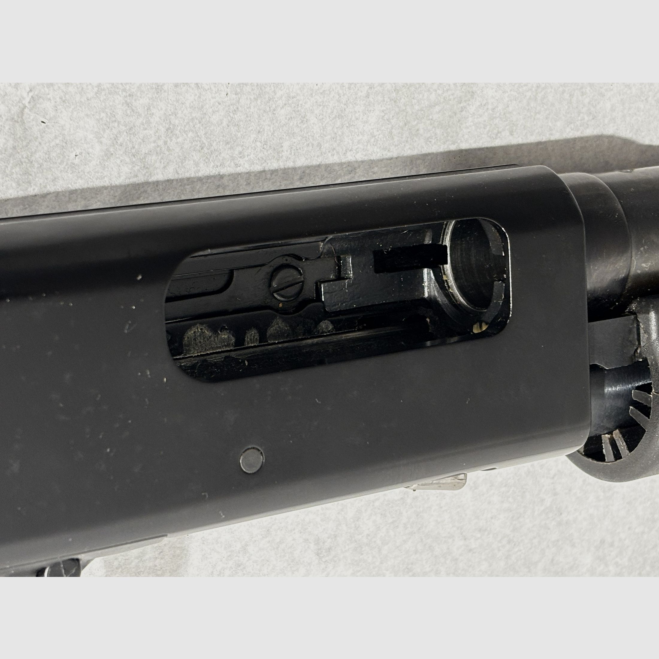 Maverick Modell 88 Vorderschaftrepetierflinte 12/76