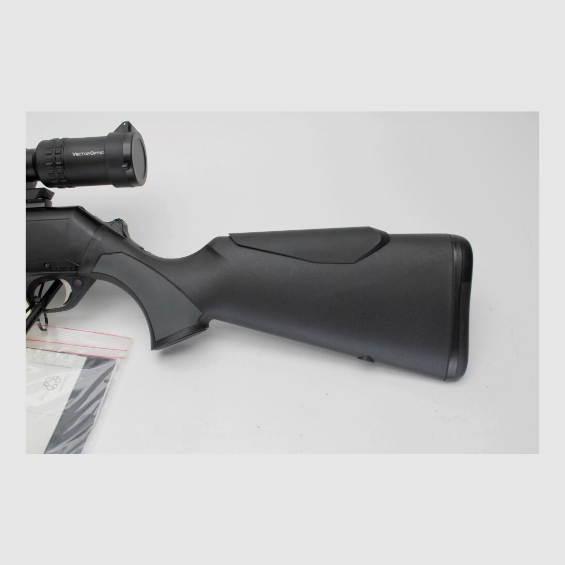 Geradezug Rep Büchse Browning Maral mit Grimlock 1-6x24, Mündungsgewinde	 .308Win