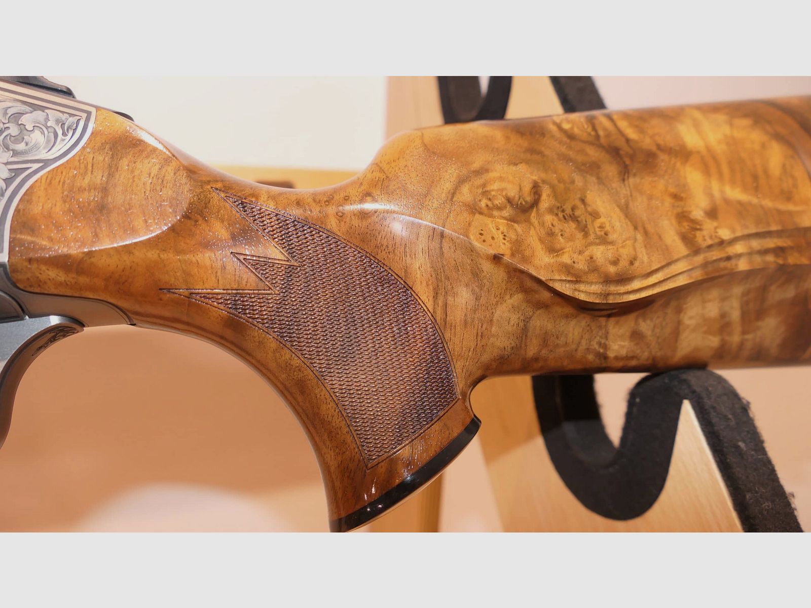 Jagdbüchse Blaser R8 Luxus Grad 7 Kal. 300 Win Mag, Bild 10 von 14
