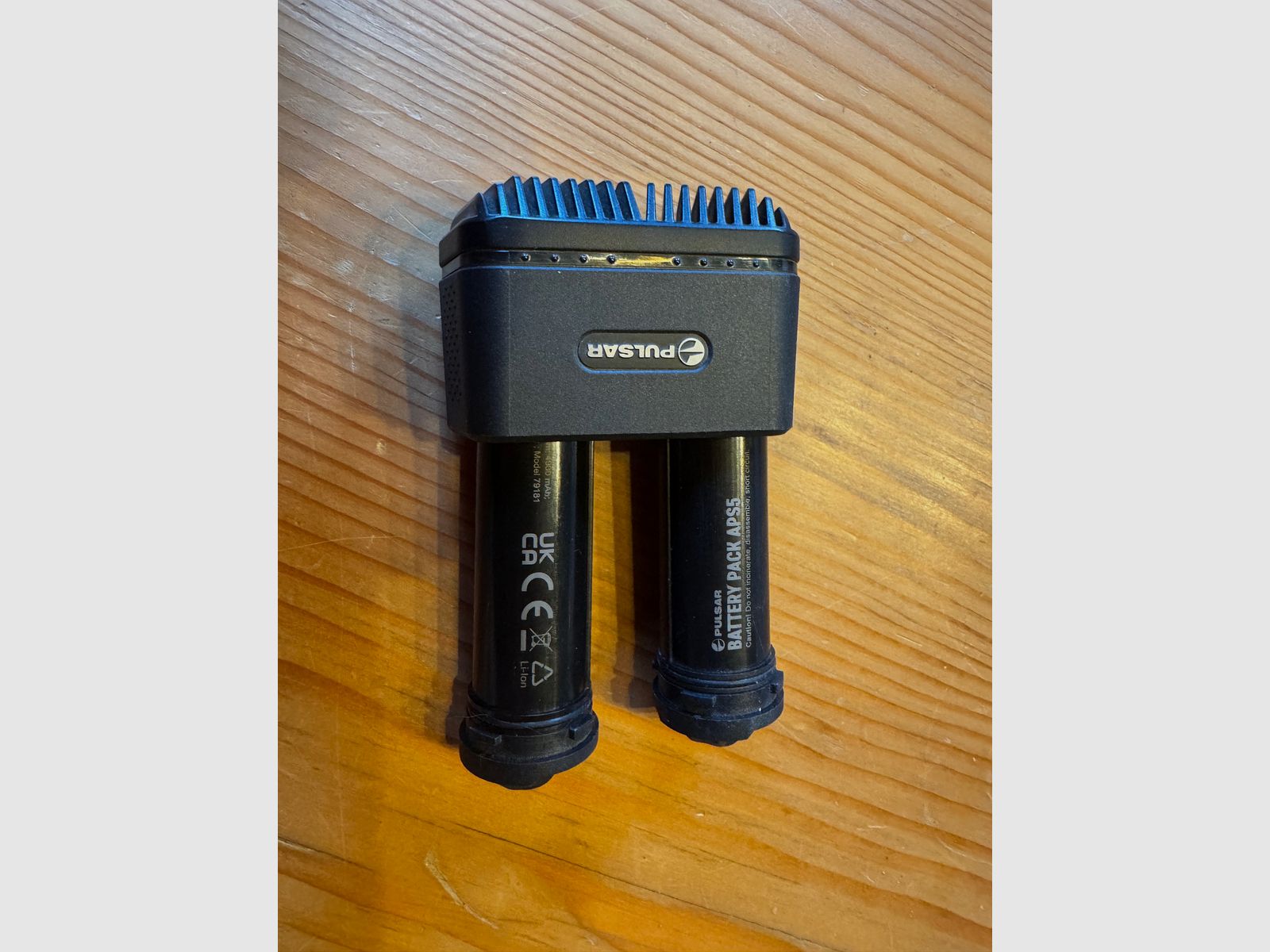 Pulsar Axion 2 XQ35 kamera termowizyjna