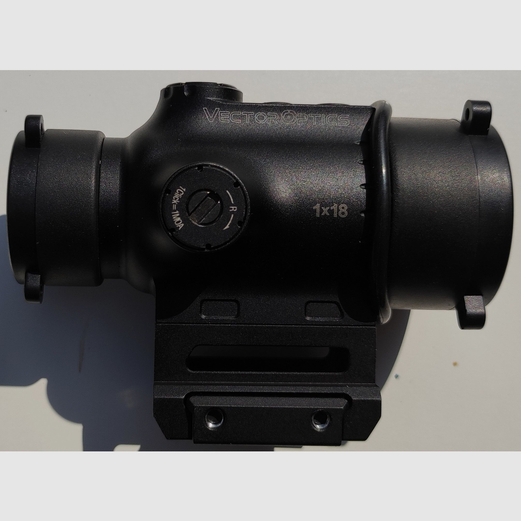 Vector Optics SCPS-M10 Paragon 1X18 Mini Prism Scope