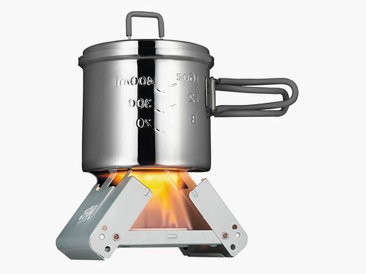 Esbit pocket stove with windscreen