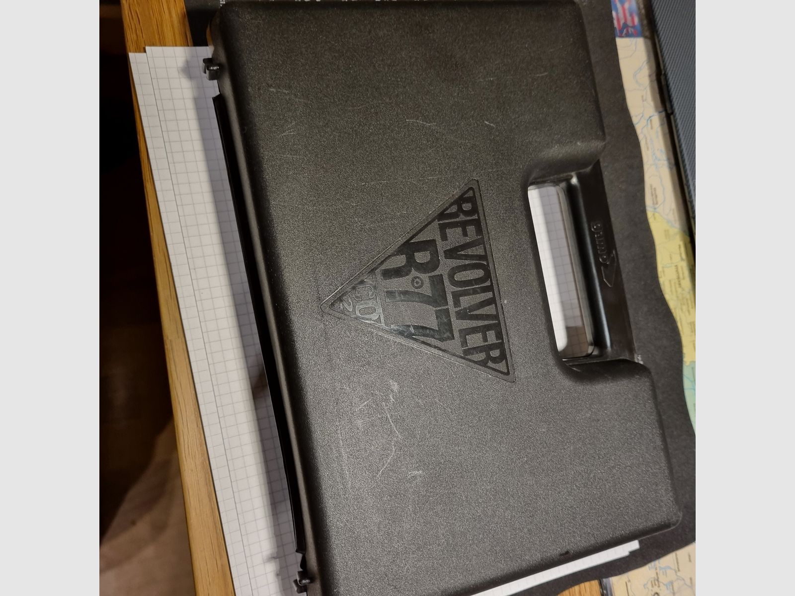 Gamo Combat R-// , 4 pulgadas, Co2, 4,5 mm