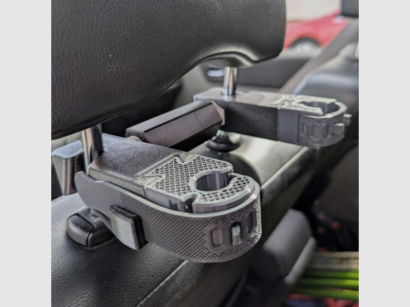 Langwaffenhalter-System "Krabbe Pro" für Kopfstützen im Auto | Jagawams