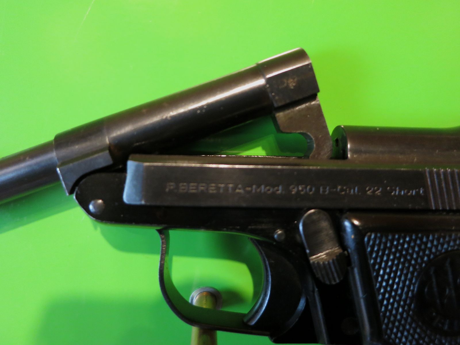 Beretta 950B halbautomatische Kipplauf-Pistole .22 Short       #75-, Bild 2 von 8