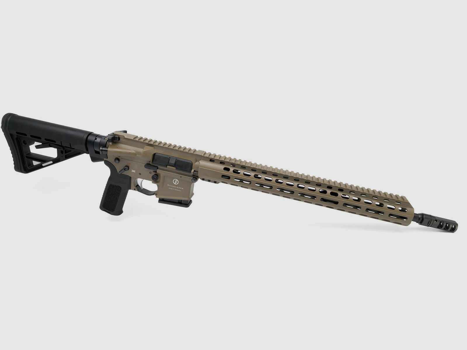 SCHMEISSER AR15 Dynamic – .223 Rem. / 16,75" / 425mm - FDE (Flat Dark Earth)