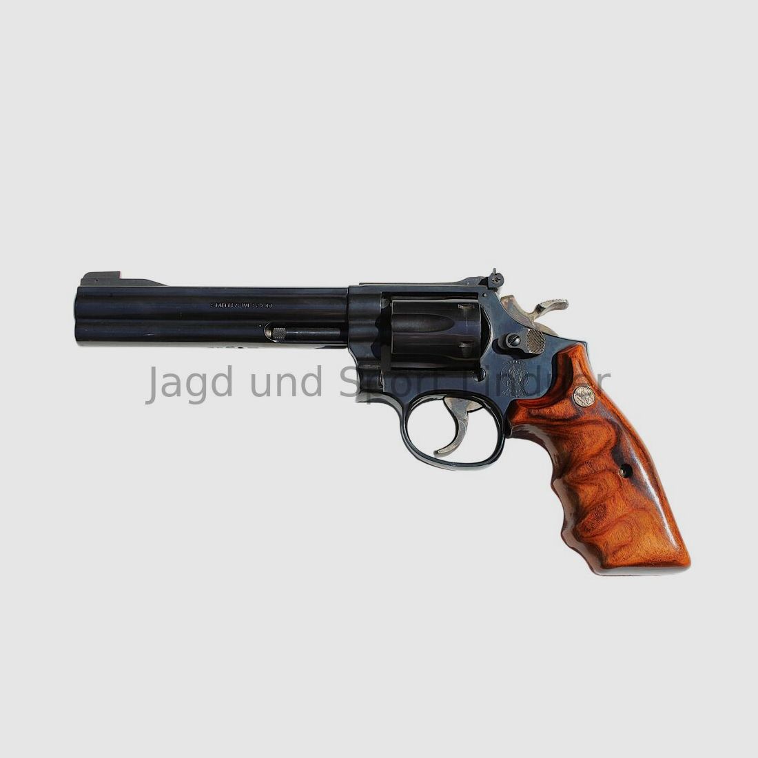Smith & Wesson 17-6