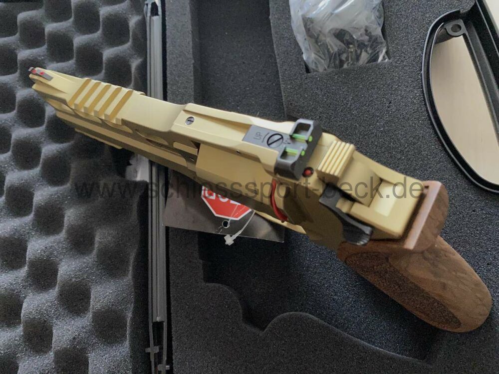 Chiappa Rhino Revolver 60DS (Gold PVD) 357MAG/6"BBL