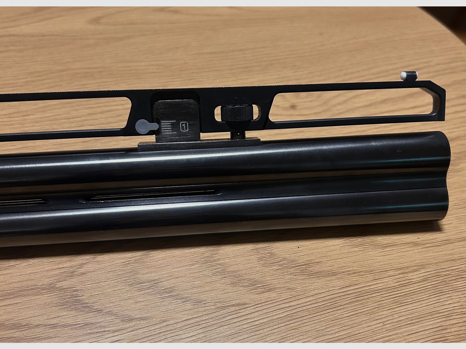 Beretta 692 X-Trap left-hand version