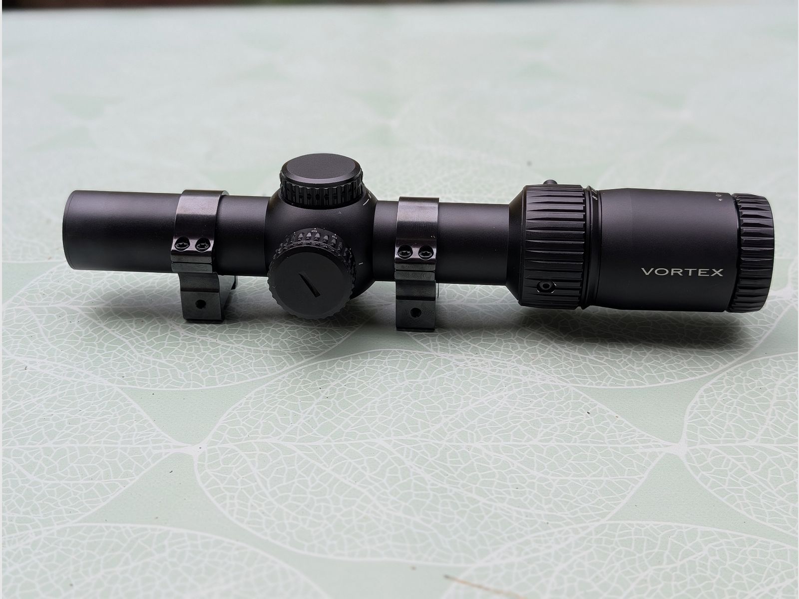 Vortex Strike Eagle 1-8x24 LPVO incl. Rusan Picatinny snelspanmontage