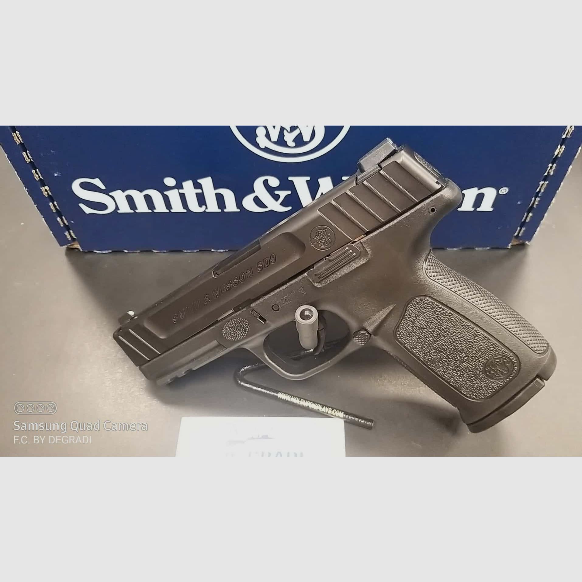 SMITH & WESSON MODELO SD9 CALIBRE 9X21, imagen 1 de 4