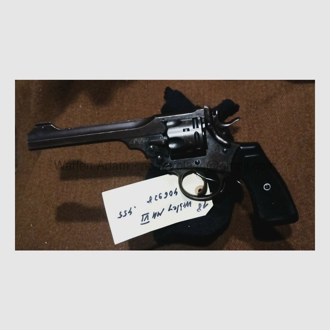 Revolver Webley MK VI