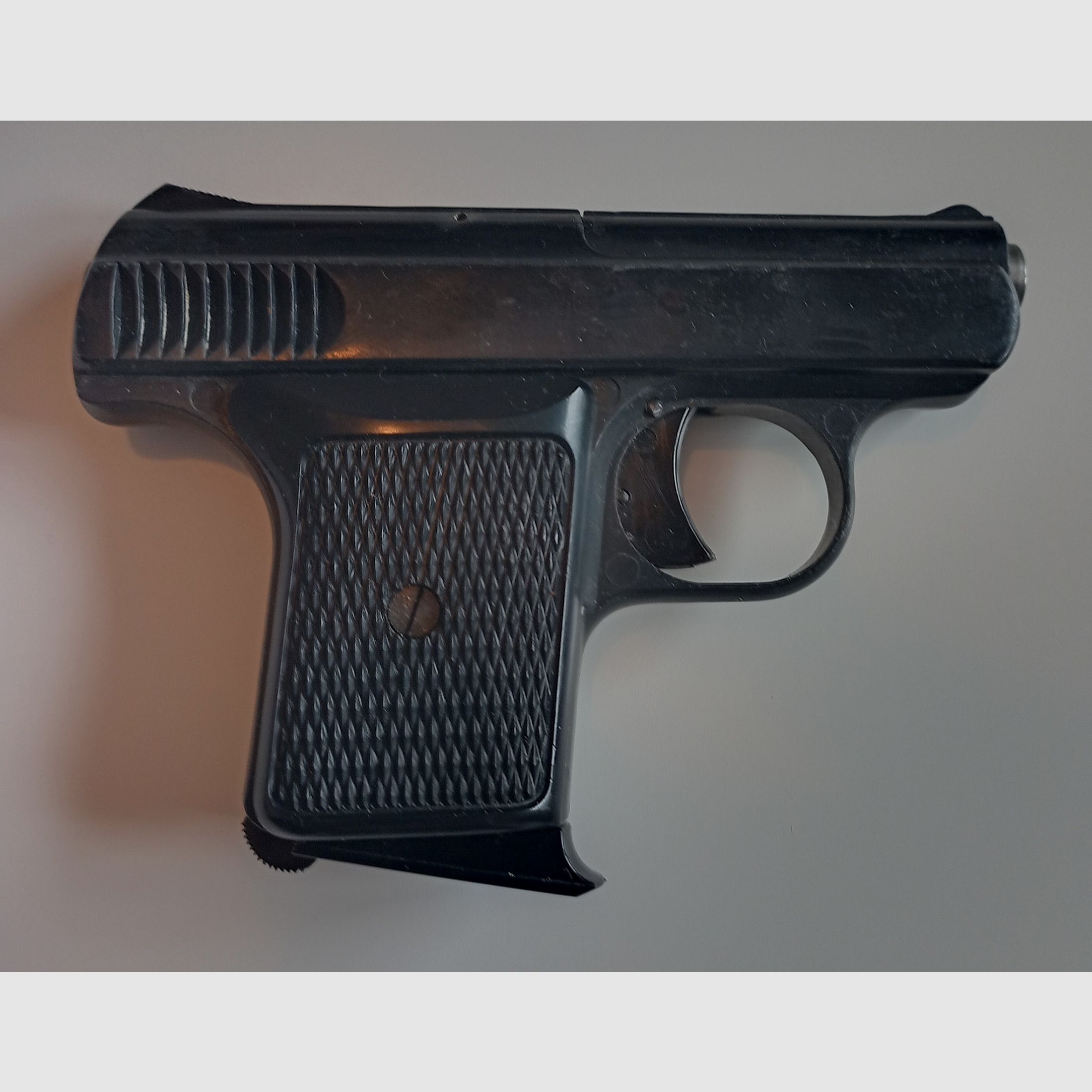 Pocket pistol SM model 110, signal/blank/gas, ejection at the front