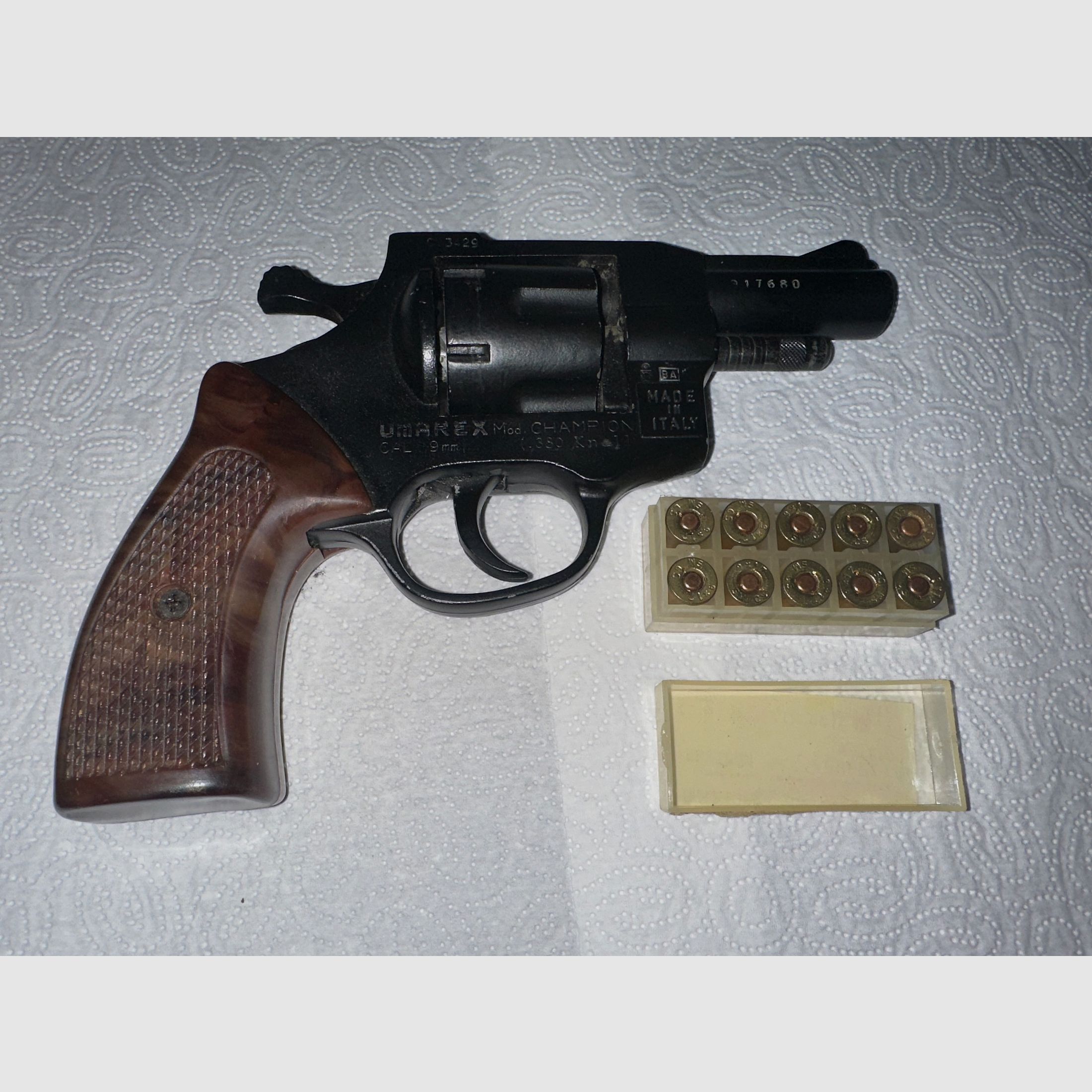 Umarex Revolver Champion Schreckschuss SRS