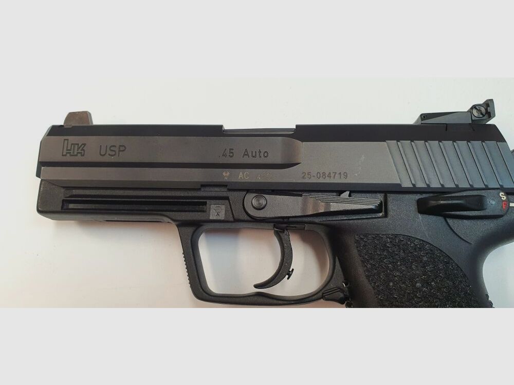 Pistolet Heckler & Koch Heckler & Koch HK USP .45Auto, zestaw z systemem wymiennym 9mmLuger, kompletny