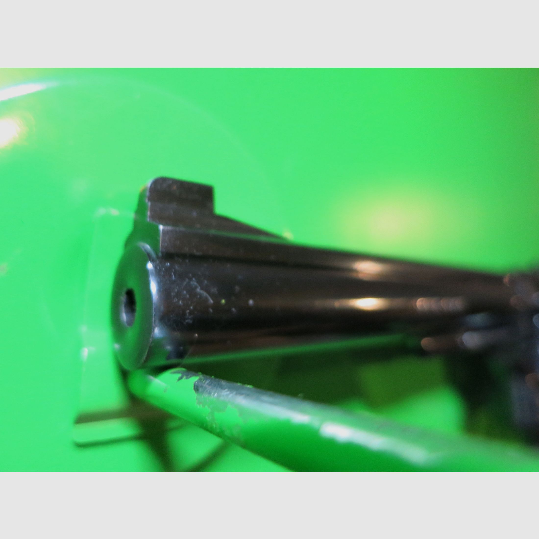 Revolver deportivo TAURUS Mod. 96, cal. .22lr, clon del S&W K-22 #27-