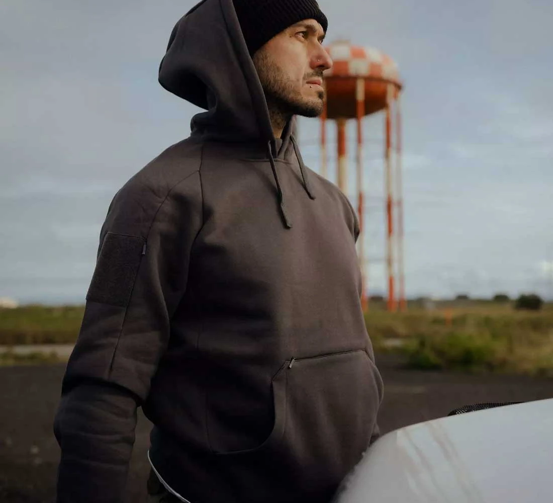 Helikon Urban Tactical Hoodie Lite (Kangaroo) – Negro (BL-ULK-CB-01), imagen 5 de 11