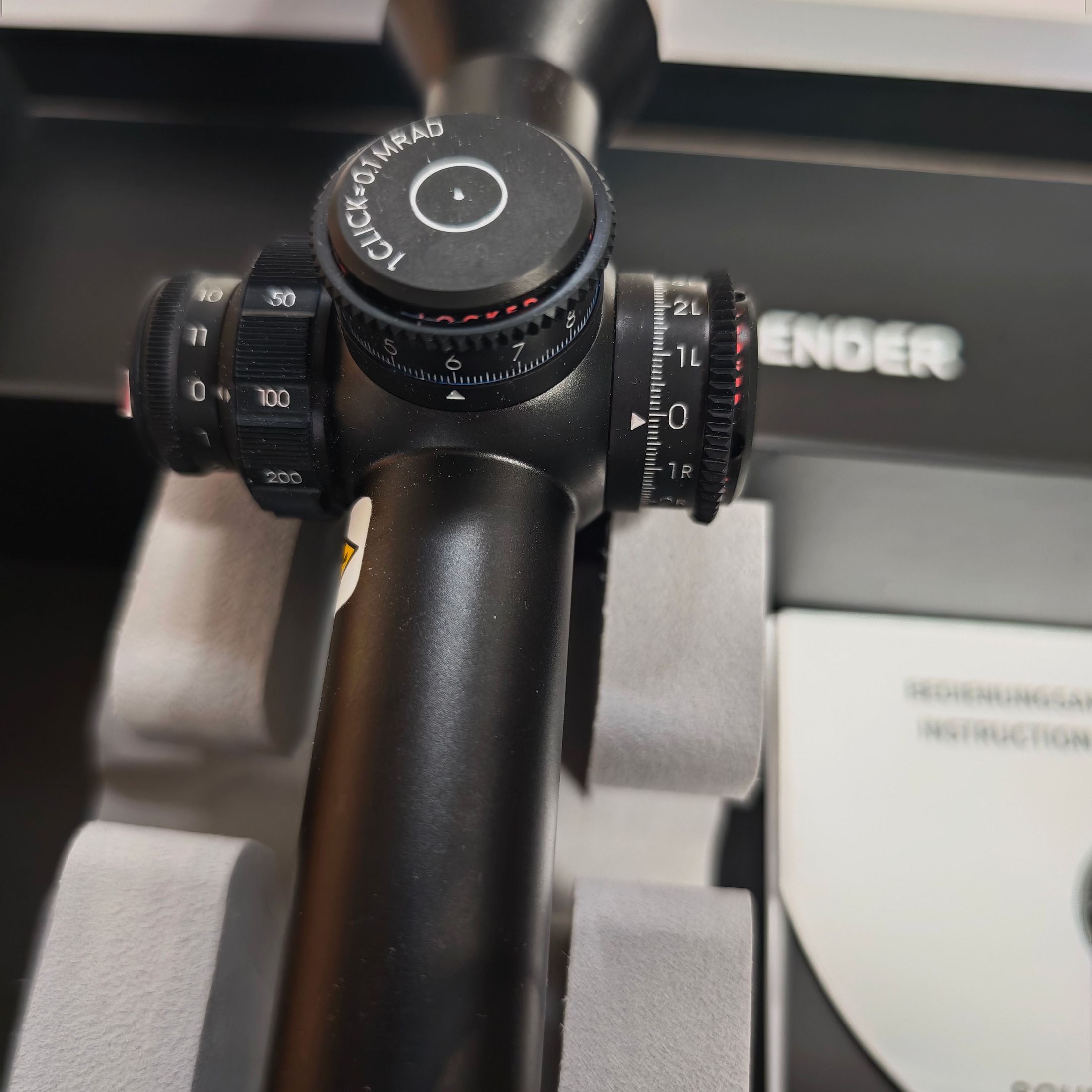 3-18x42 META FFP SBX-S 0,1mrad cw ST LT/ ST ZC LT