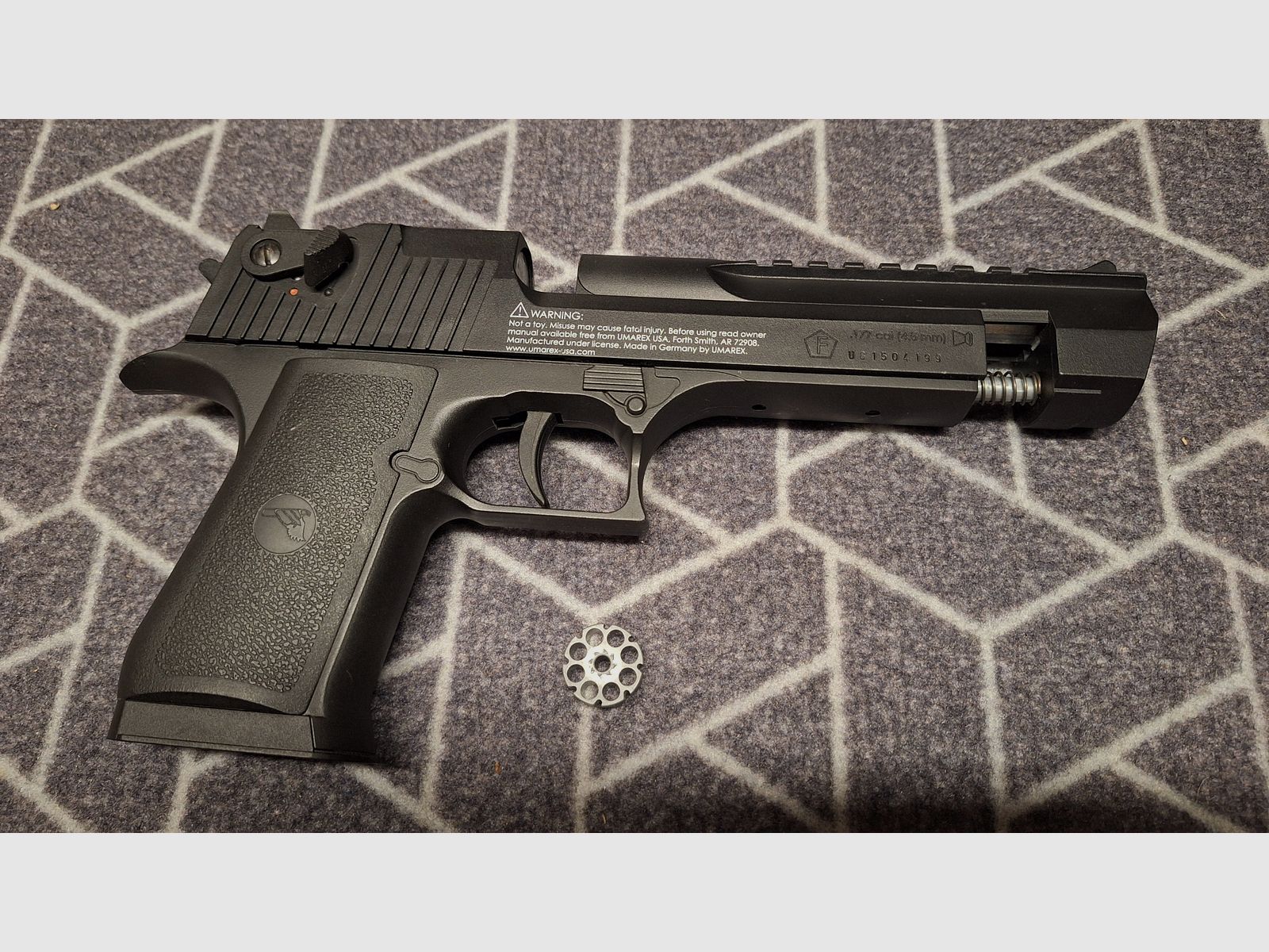 UMAREX Desert Eagle Magnum Research, Inc. - “Blow Back” - Diabolo