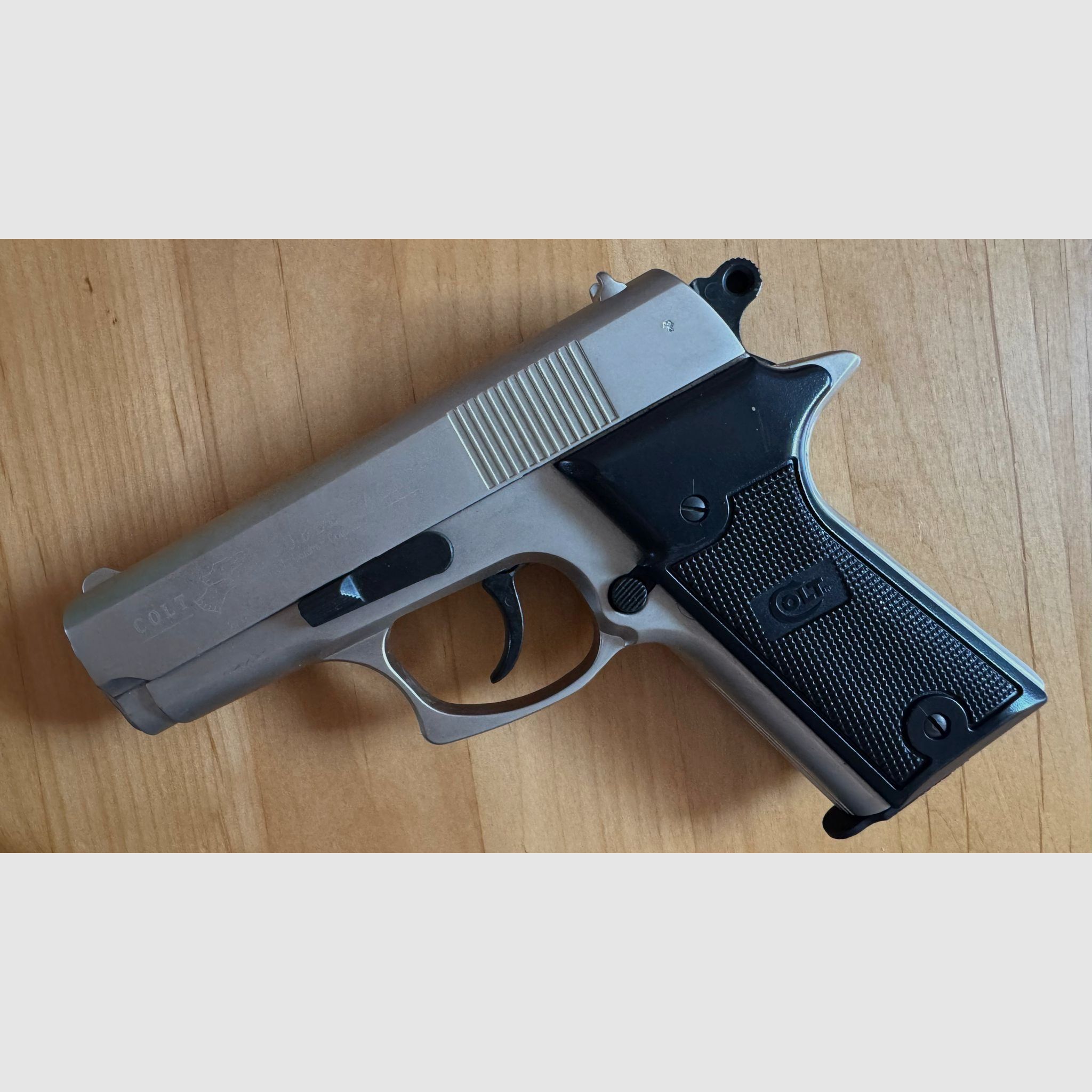 Colt Double Eagle Nickel 9 mm P.A.K.