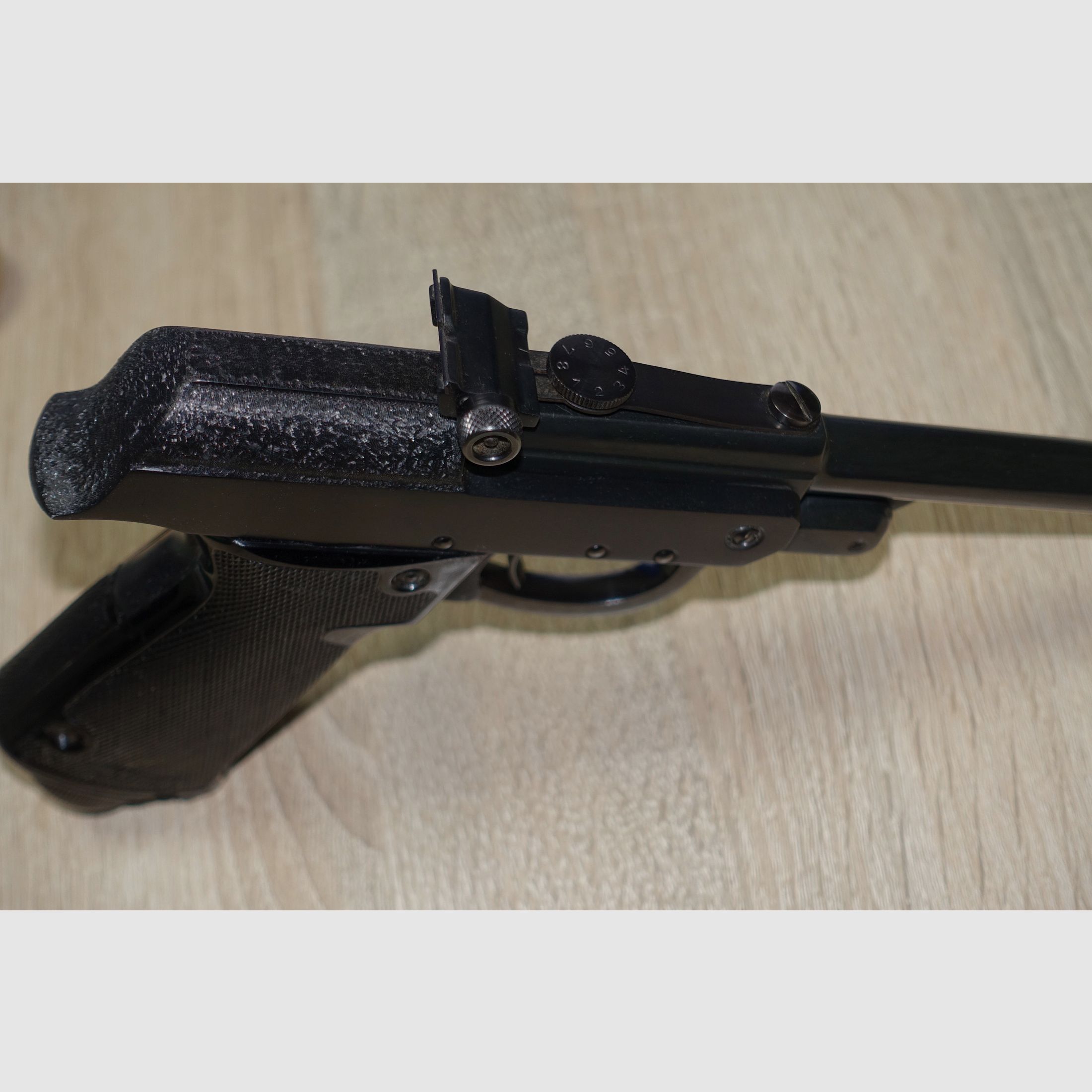 Beautiful 70-year-old Walther LP53 / Collector's item