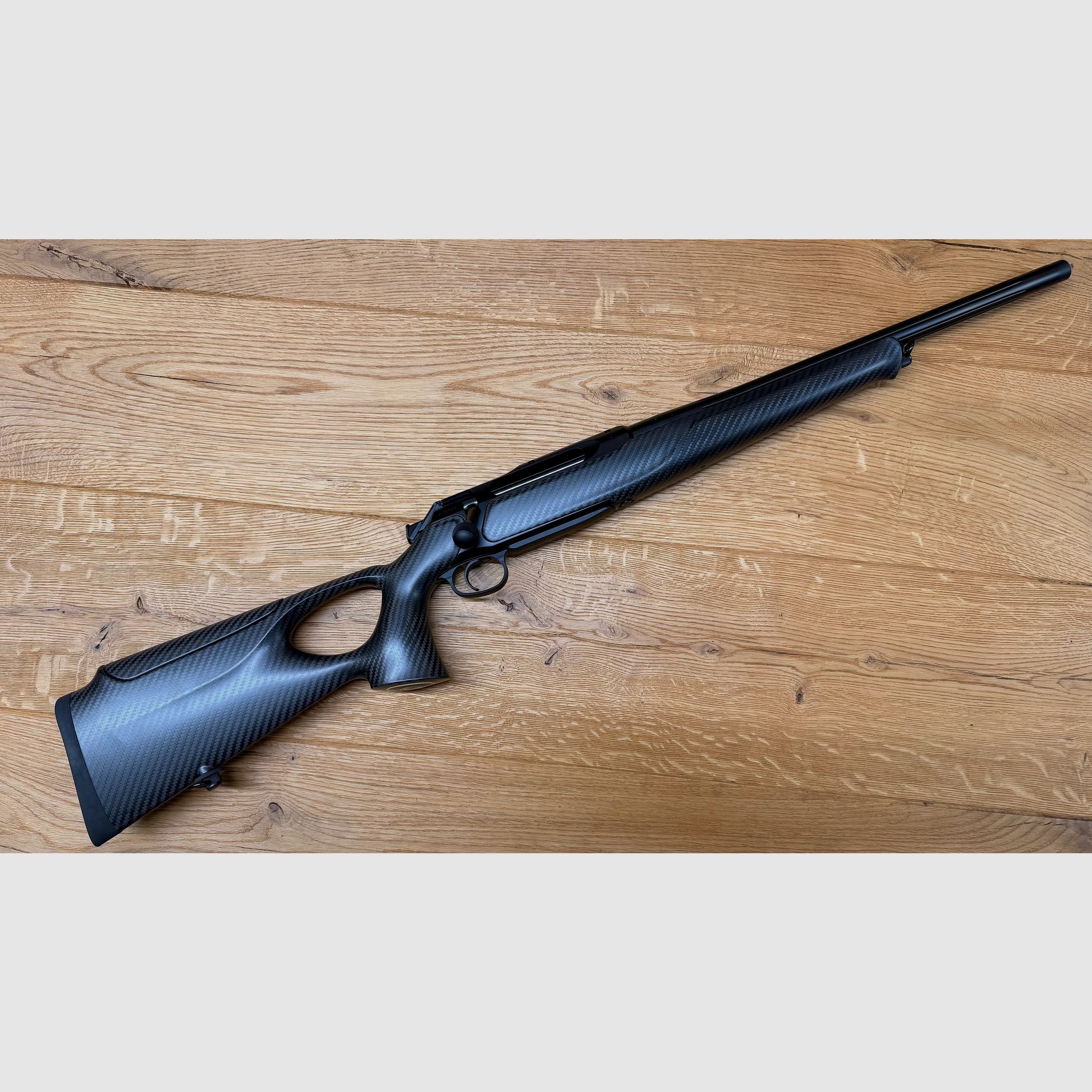 Sauer 505 XTC Black / 8,5x55 Blaser / 47cm canna / filettatura / senza mirino / pacchetto Highland